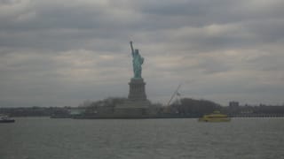 Die Freiheitsstatue von der Staten Island Ferry aus