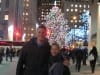 Vor dem Mega-Weihnachtsbaum beim Rockefeller Center